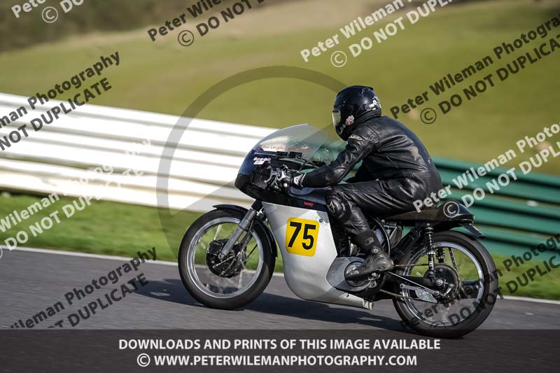 cadwell no limits trackday;cadwell park;cadwell park photographs;cadwell trackday photographs;enduro digital images;event digital images;eventdigitalimages;no limits trackdays;peter wileman photography;racing digital images;trackday digital images;trackday photos